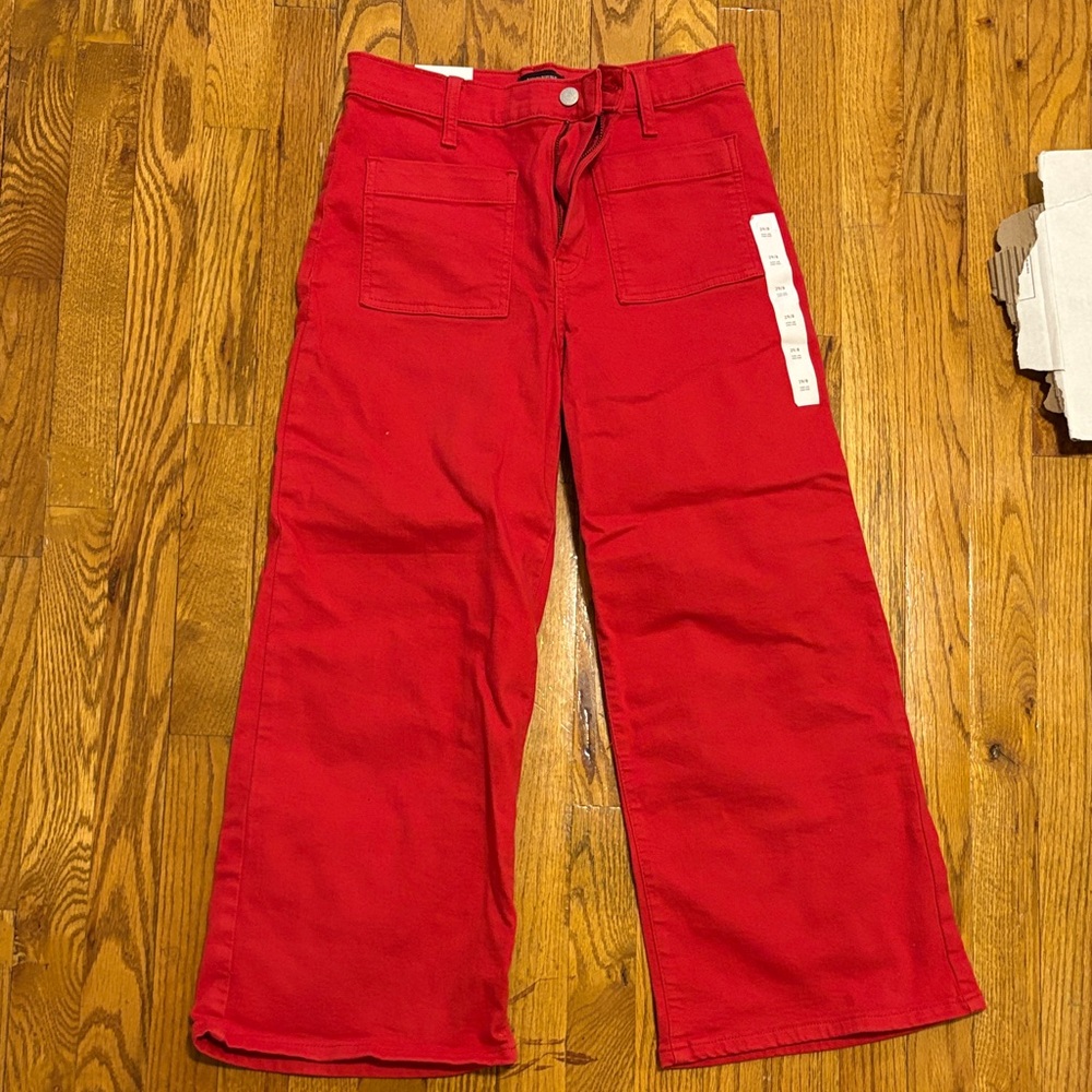 NWT Banana Republic Red Wide-Leg Cropped Pants - Size 8